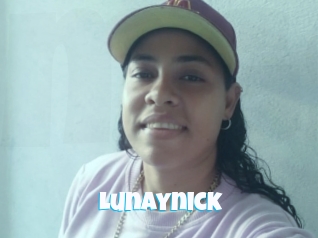 lunaynick Miss Gros Seins