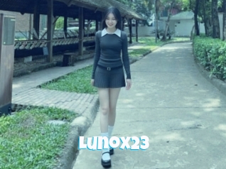 Lunox23