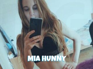 MIA_HUNNY