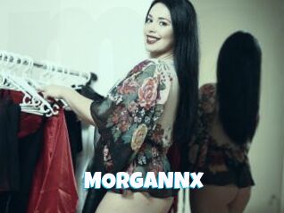 MORGANNx Miss Gros Seins