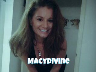 Macy_Divine