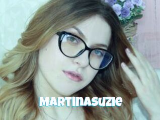 MartinaSuzie Miss Gros Seins