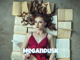MeganDusk Miss Gros Seins