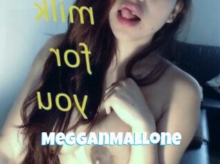 MegganMallone Miss Gros Seins