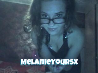 MelanieYoursX