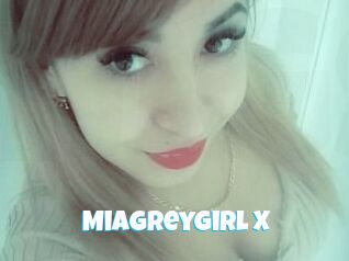 MiaGreyGirl_X