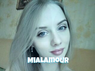 MiaLamour