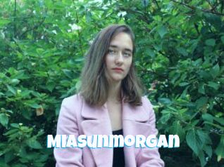 MiaSunmorgan