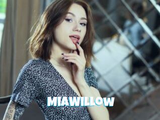 MiaWillow