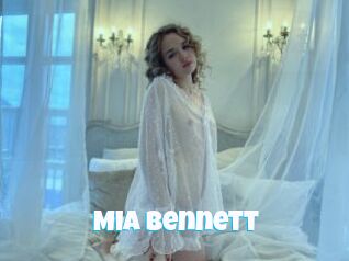 Mia_Bennett