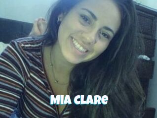 Mia_Clare