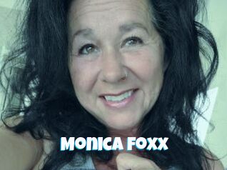 Monica_Foxx