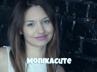 MonikaCute