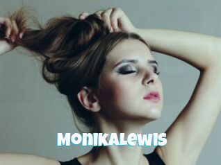 MonikaLewis Miss Gros Seins