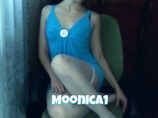 Moonica1 Miss Gros Seins