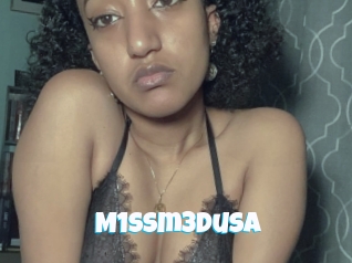 m1ssm3dusa Miss Gros Seins