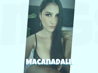Macanadalii