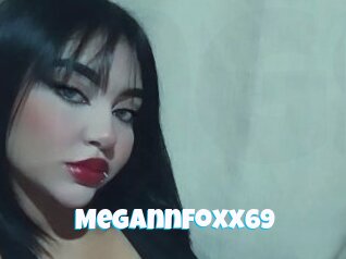 megannfoxx69 Miss Gros Seins