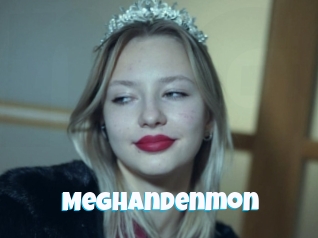meghandenmon Miss Gros Seins