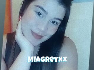 Miagreyxx