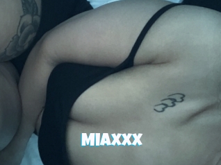 Miaxxx