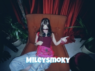 mileysmoky Miss Gros Seins