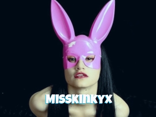 Misskinkyx