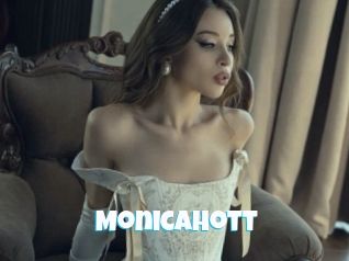 Monicahott