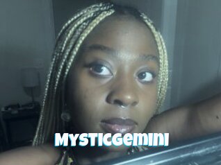 mysticgemini Miss Gros Seins