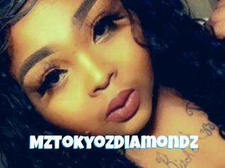 mztokyozdiamondz Miss Gros Seins