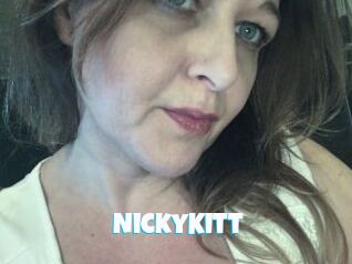 NickyKitt Miss Gros Seins