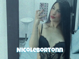 nicolebortonn Miss Gros Seins