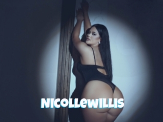 nicollewillis Miss Gros Seins