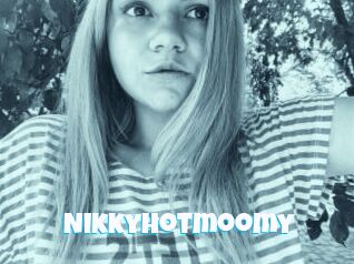 Nikkyhotmoomy