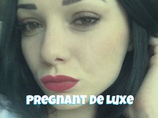 Pregnant_De_Luxe