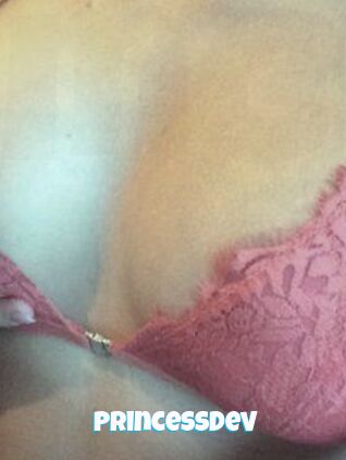 PrincessDev Miss Gros Seins