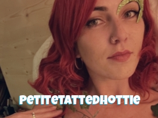 Petitetattedhottie