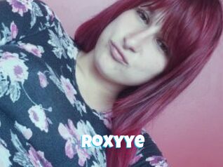 Roxyye Miss Gros Seins