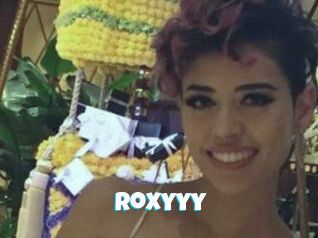 Roxyyy Miss Gros Seins