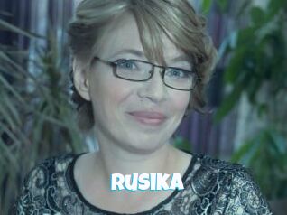 _Rusika Miss Gros Seins