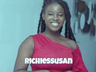 richiessusan Miss Gros Seins
