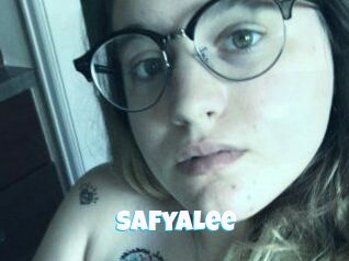 Safya_Lee Miss Gros Seins