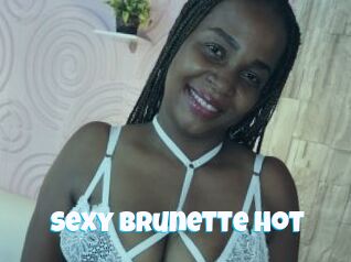 Sexy_brunette_hot