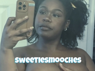 sweetiesmooches Miss Gros Seins