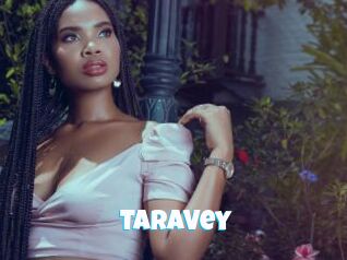 TaraVey Miss Gros Seins
