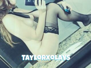 TaylorXoLays