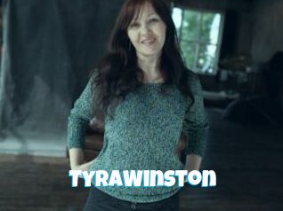 TyraWinston Miss Gros Seins
