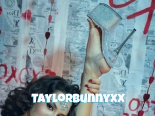 Taylorbunnyxx