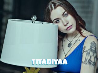 titaniyaa Miss Gros Seins