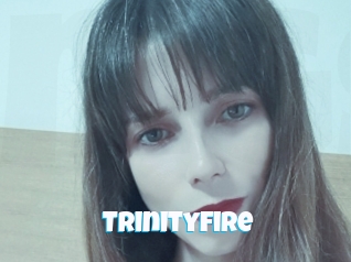 trinityfire Miss Gros Seins